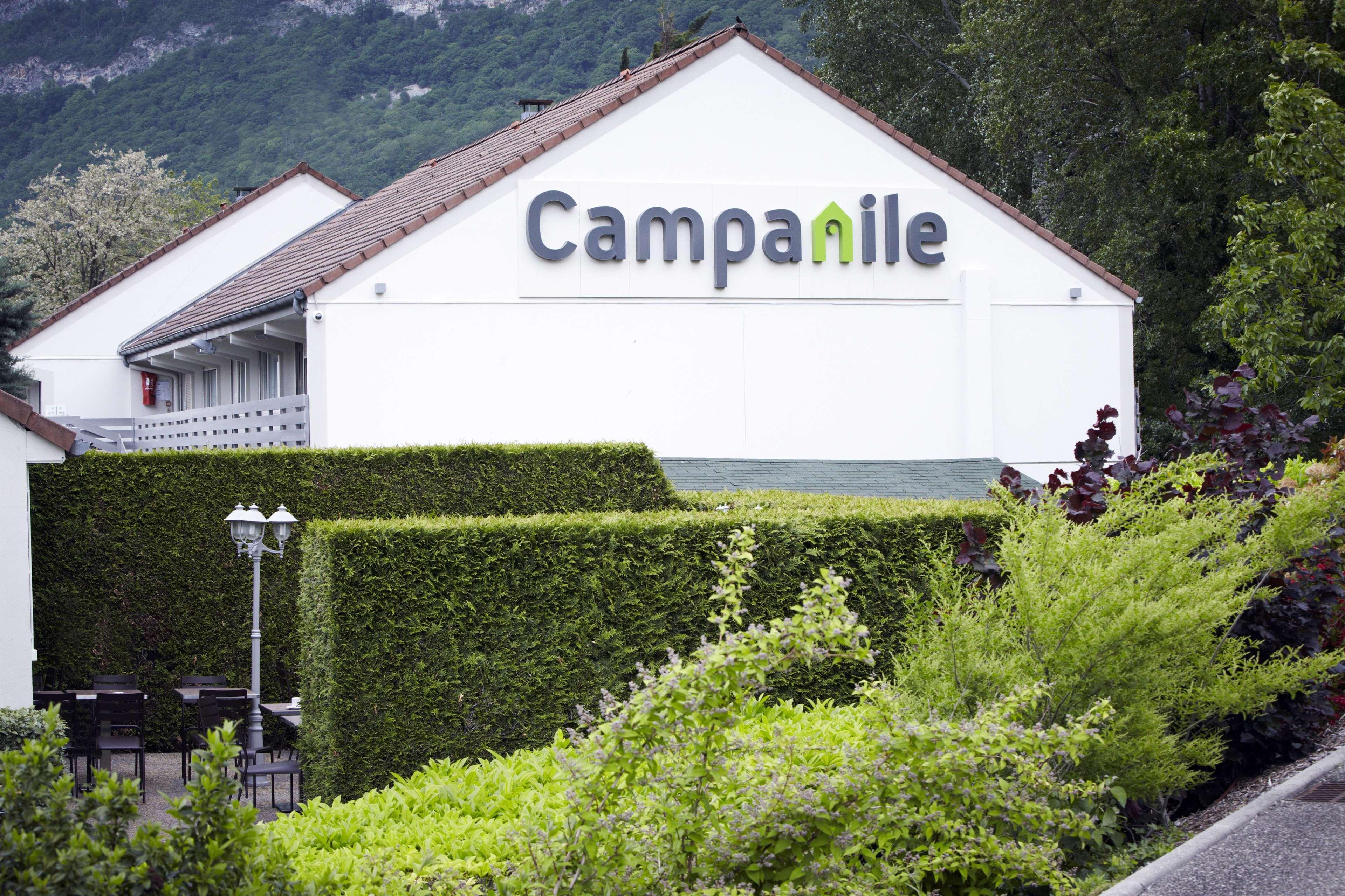 Готель Campanile Grenoble Nord - Сент-Егрев Екстер'єр фото